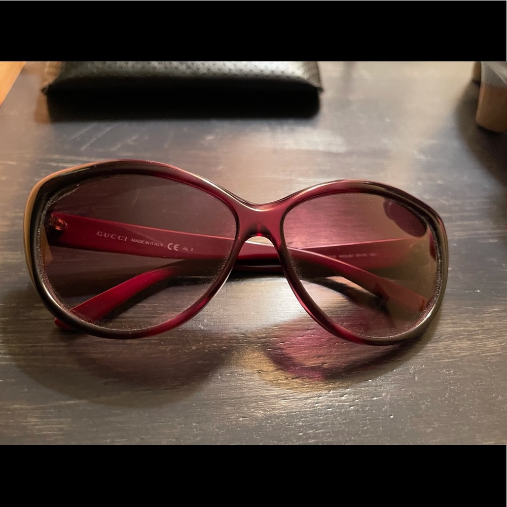 Modified Cat Eye Sunglasses